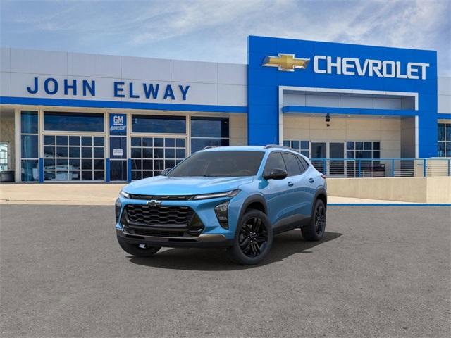 2025 Chevrolet Trax Vehicle Photo in ENGLEWOOD, CO 80113-6708