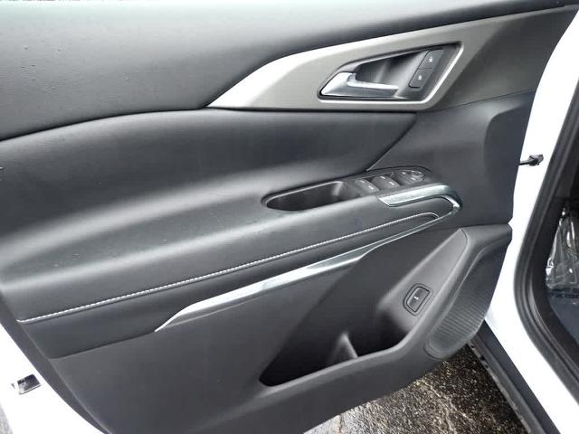 2024 Chevrolet Traverse Vehicle Photo in ZELIENOPLE, PA 16063-2910