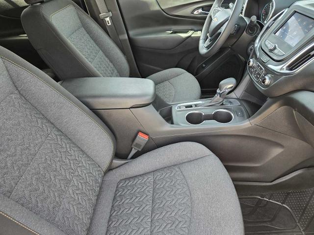 2022 Chevrolet Equinox Vehicle Photo in DENTON, TX 76210-9321