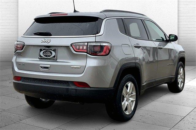 2022 Jeep Compass Vehicle Photo in TOPEKA, KS 66609-0000