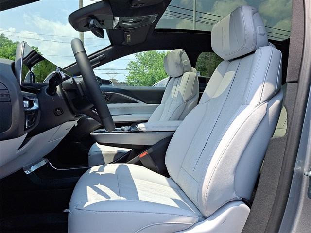 2025 Cadillac LYRIQ Vehicle Photo in ALLENTOWN, PA 18103-7399