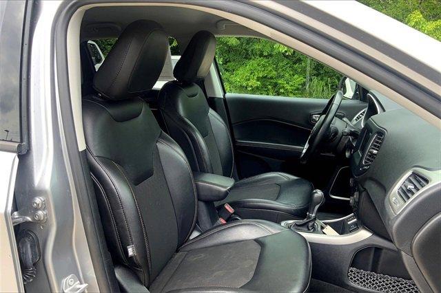 2021 Jeep Compass Vehicle Photo in KANSAS CITY, MO 64114-4545