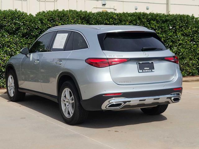 2025 Mercedes-Benz GLC Vehicle Photo in HOUSTON, TX 77079