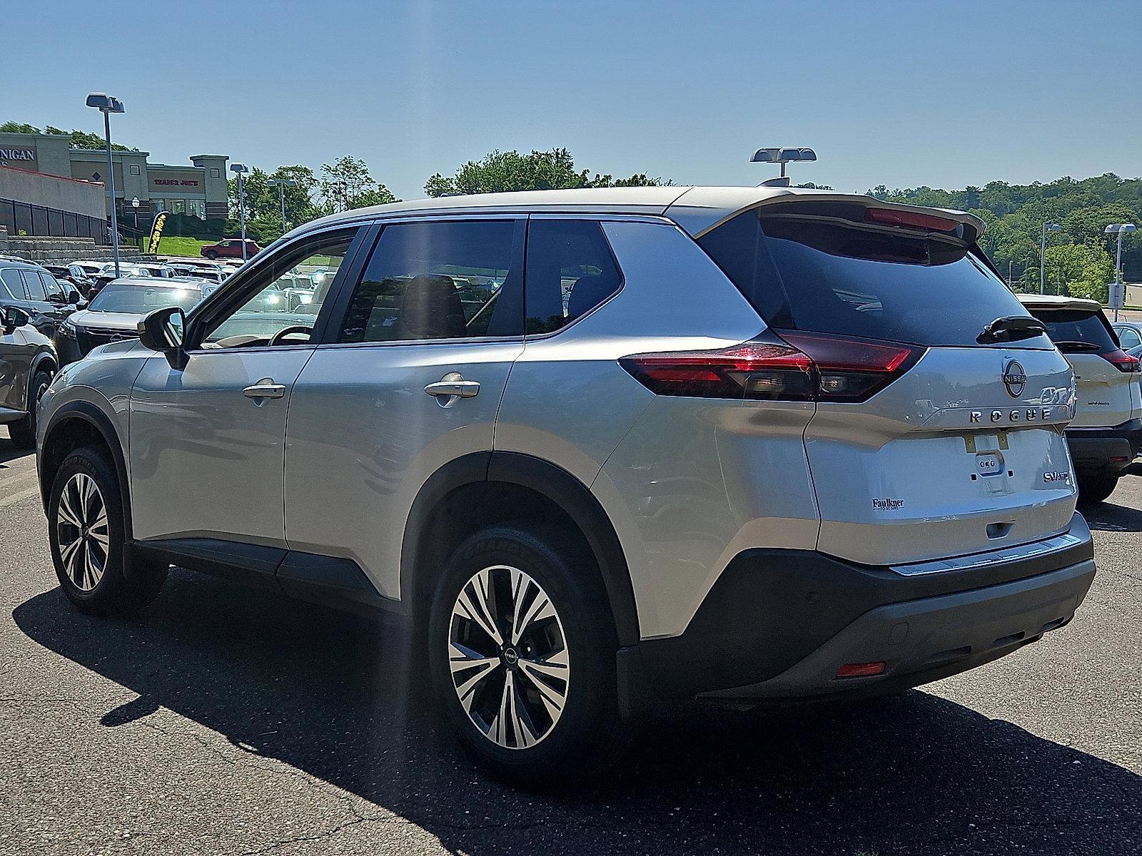 2023 Nissan Rogue Vehicle Photo in Jenkintown, PA 19046