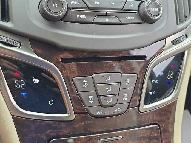 2015 Buick LaCrosse Vehicle Photo in Pleasant Hills, PA 15236