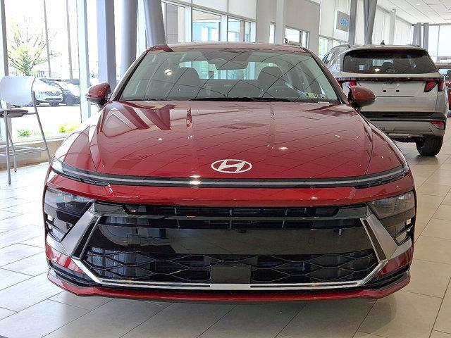 2025 Hyundai SONATA Hybrid Vehicle Photo in Philadelphia, PA 19116