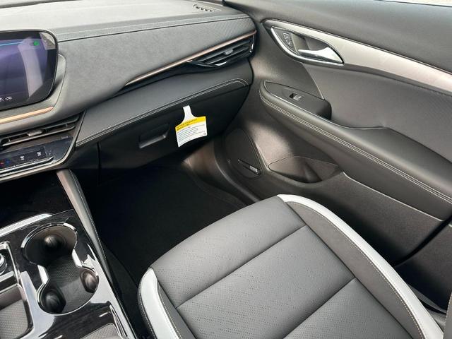 2025 Buick Envision Vehicle Photo in COLUMBIA, MO 65203-3903