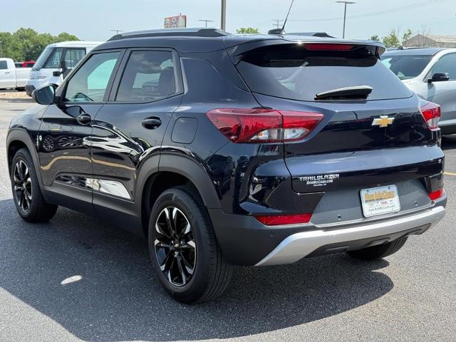 2021 Chevrolet Trailblazer Vehicle Photo in COLUMBIA, MO 65203-3903