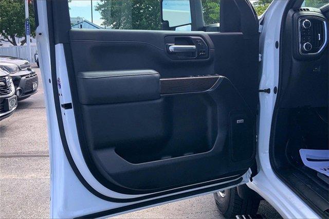2022 GMC Sierra 3500 HD Vehicle Photo in INDEPENDENCE, MO 64055-1377