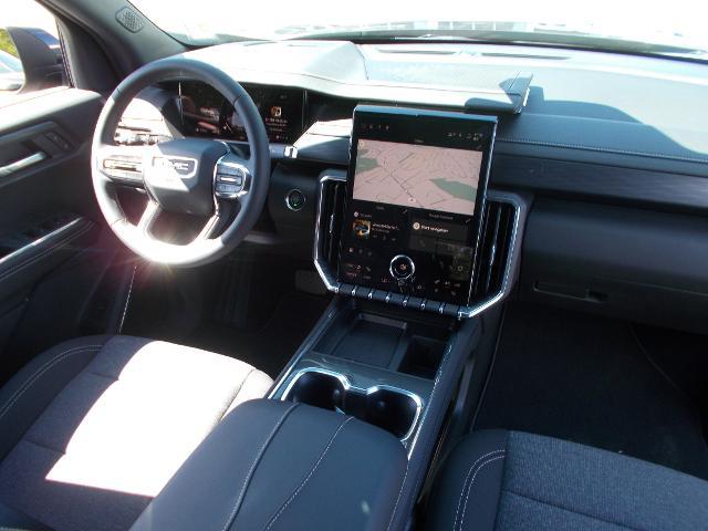 2026 GMC Acadia Vehicle Photo in LOWELL, MA 01852-4336