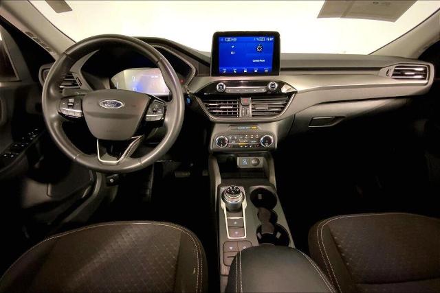 2023 Ford Escape Vehicle Photo in Kansas City, MO 64114