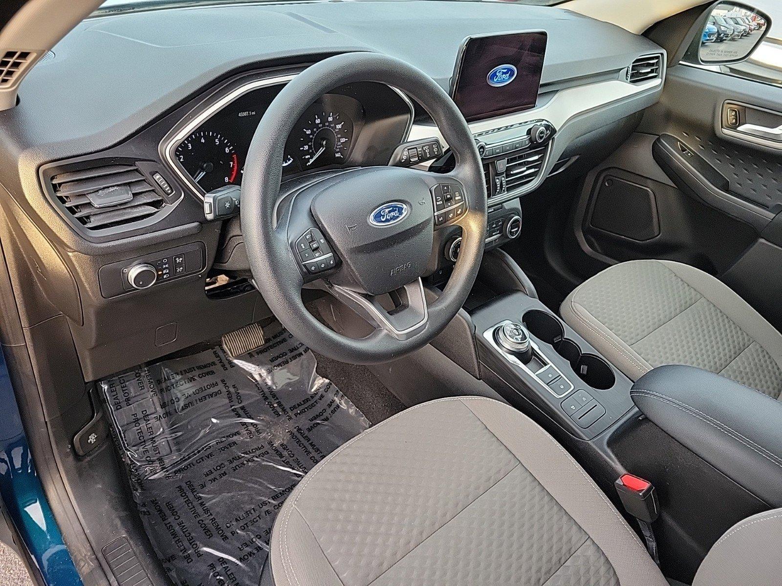 2020 Ford Escape Vehicle Photo in Saint Charles, IL 60174