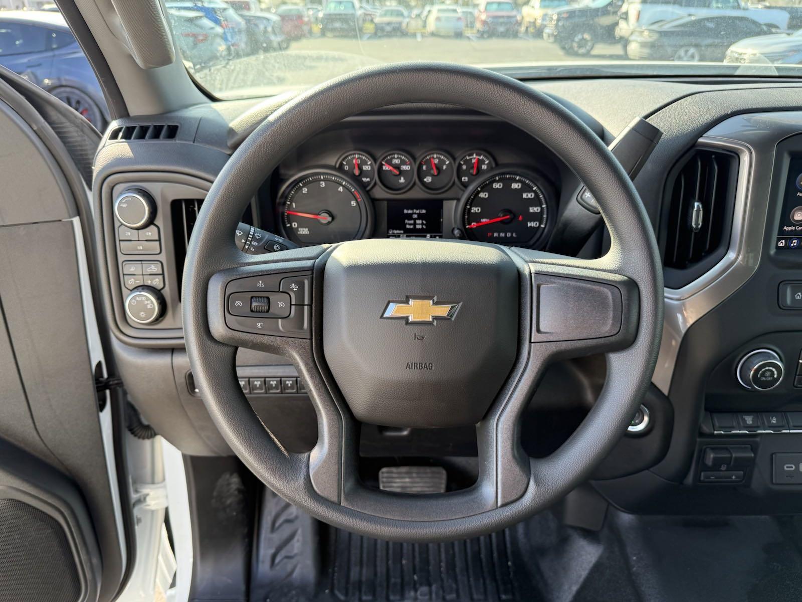 2024 Chevrolet Silverado 3500 HD Chassis Cab Vehicle Photo in GEORGETOWN, TX 78626-7508