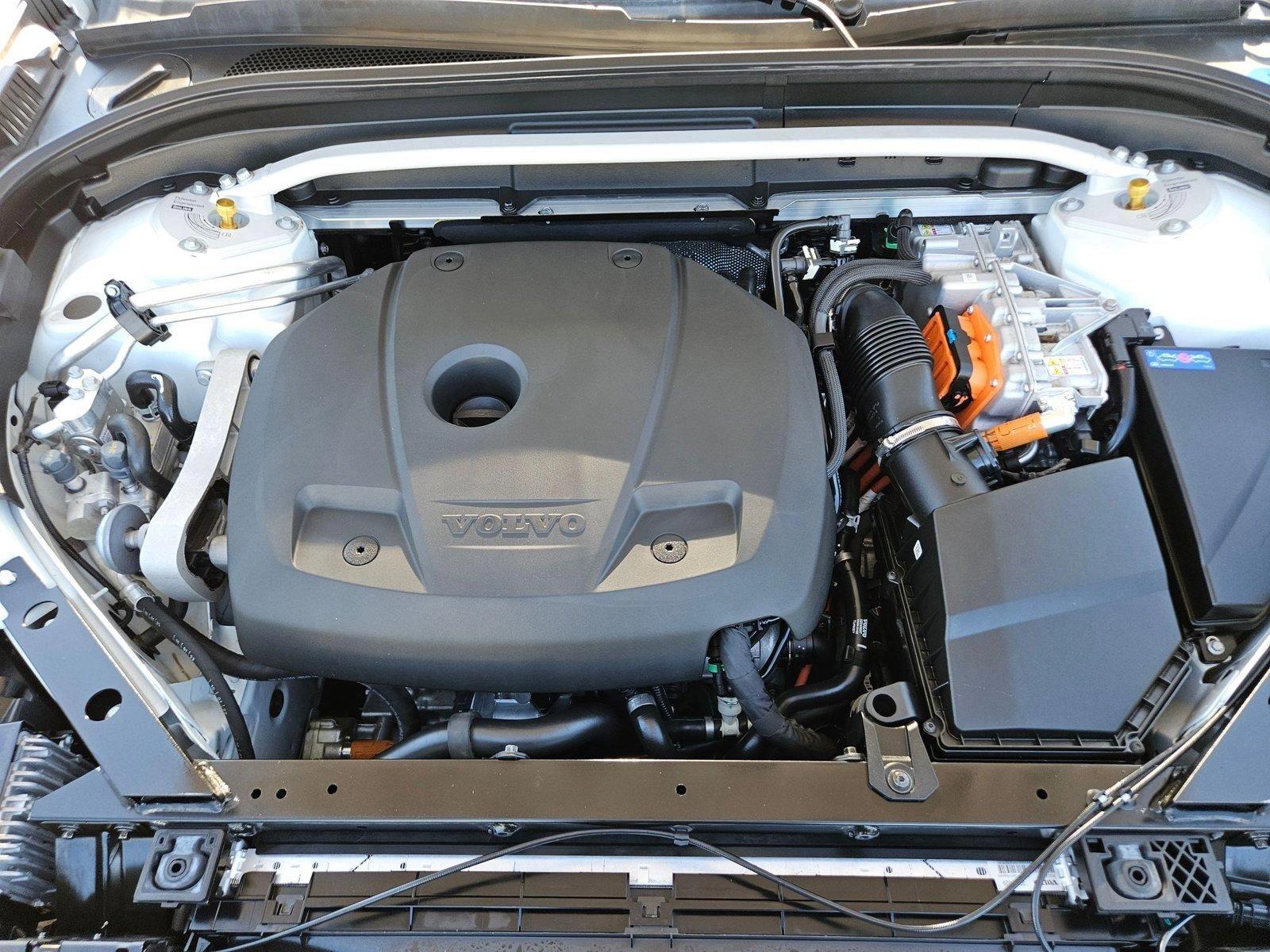 2022 Volvo XC60 Recharge Plug-In Hyb Vehicle Photo in PEORIA, AZ 85382-3715