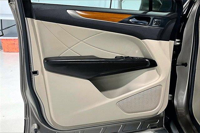 2019 Lincoln MKC Vehicle Photo in TOPEKA, KS 66609-0000