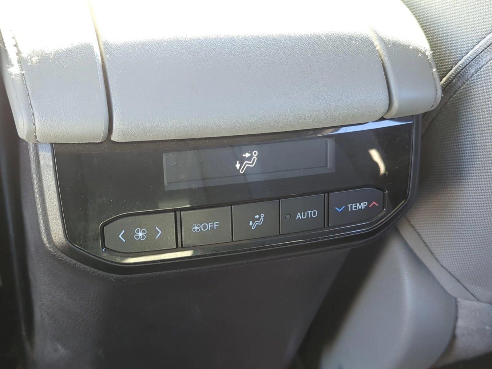 2021 Toyota Highlander Vehicle Photo in Jacksonville, FL 32244