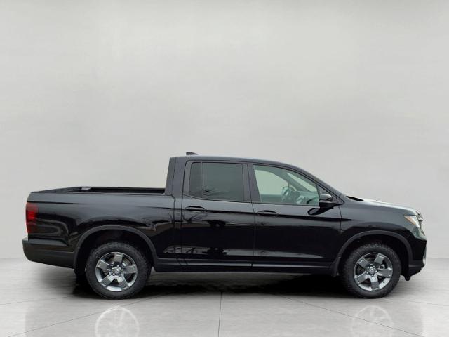 2025 Honda Ridgeline Vehicle Photo in Oshkosh, WI 54904