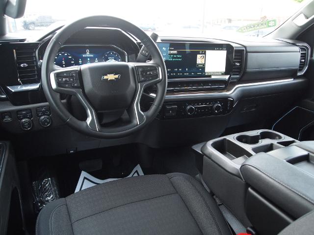 2024 Chevrolet Silverado 1500 Vehicle Photo in MADISON, IN 47250-1611