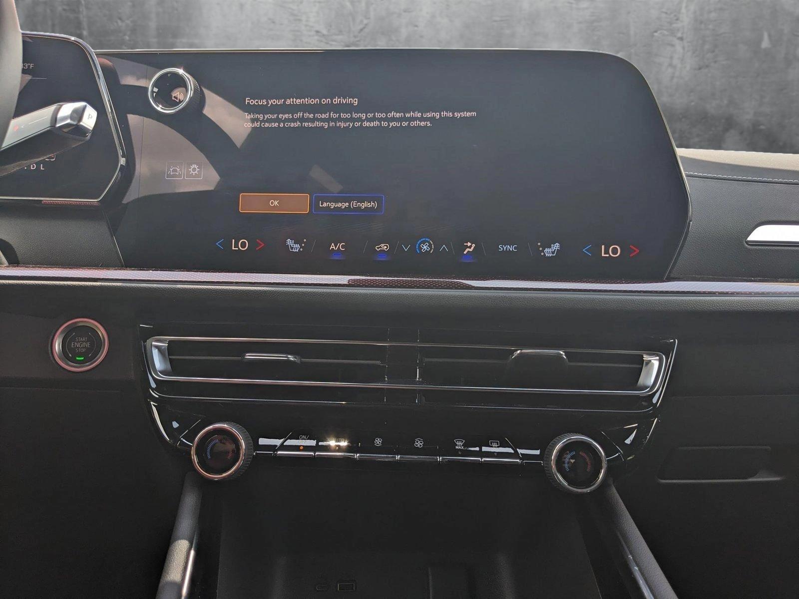 2025 Chevrolet Traverse Vehicle Photo in MIAMI, FL 33172-3015