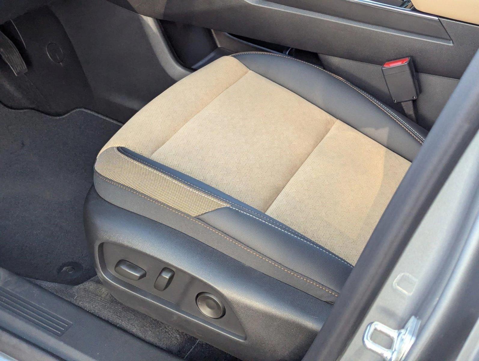 2025 Chevrolet Equinox Vehicle Photo in GREENACRES, FL 33463-3207