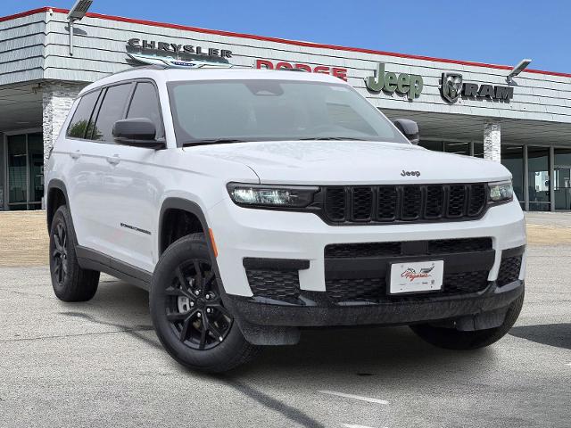 2025 Jeep Grand Cherokee L Vehicle Photo in Ennis, TX 75119-5114