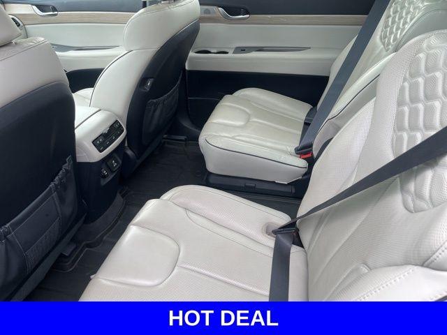 2022 Hyundai PALISADE Vehicle Photo in Merrillville, IN 46410