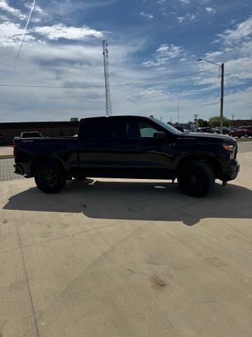 2024 Chevrolet Silverado 1500 Vehicle Photo in Peoria, IL 61615