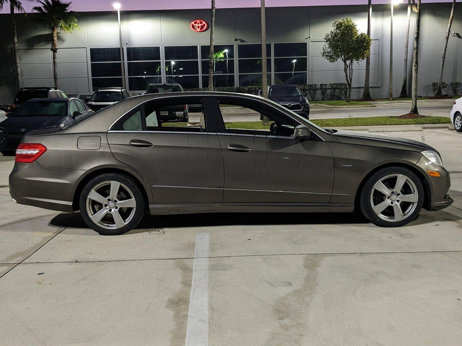 2012 Mercedes-Benz E-Class Vehicle Photo in Davie, FL 33331