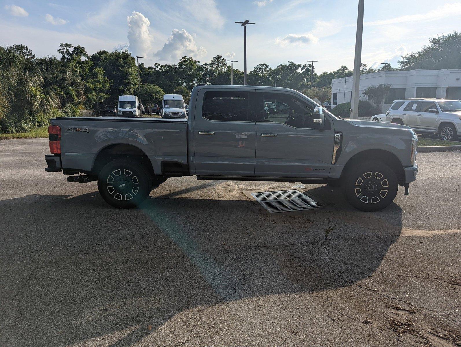 2024 Ford Super Duty F-350 SRW Vehicle Photo in Jacksonville, FL 32256