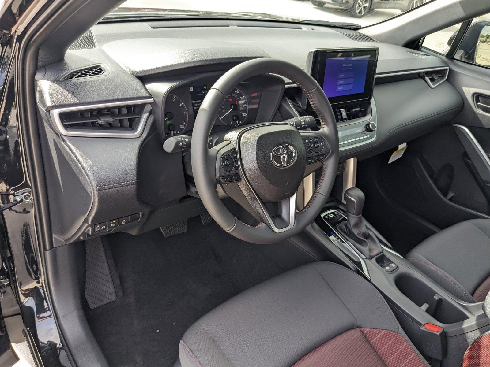 2025 Toyota Corolla Cross Vehicle Photo in Davie, FL 33331