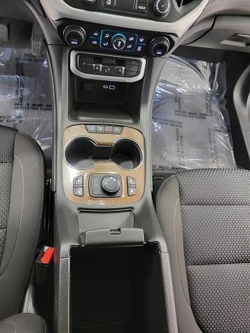 2023 GMC Acadia Vehicle Photo in APPLETON, WI 54914-8833