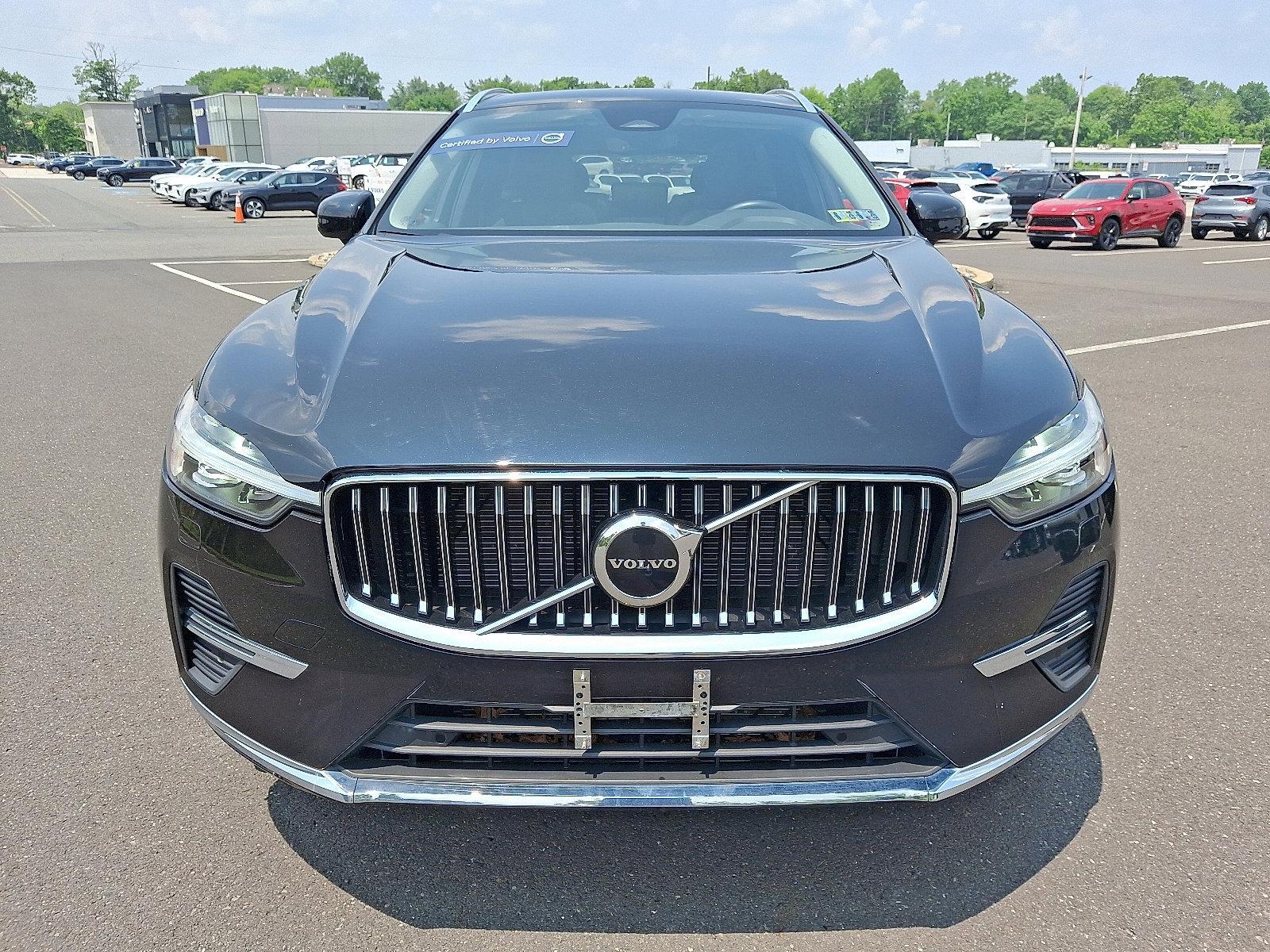2022 Volvo XC60 Vehicle Photo in Trevose, PA 19053