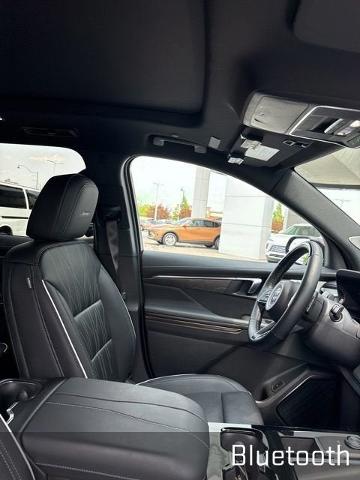 2025 Buick Enclave Vehicle Photo in Fishers, IN 46038