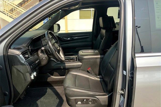 2021 GMC Yukon Vehicle Photo in TOPEKA, KS 66609-0000
