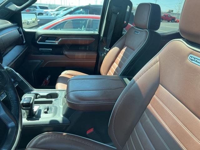 2023 GMC Sierra 1500 Vehicle Photo in GREEN BAY, WI 54304-5303