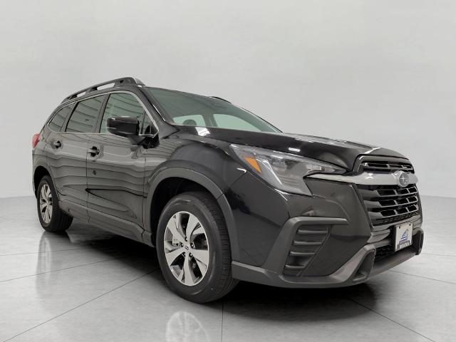 2024 Subaru Ascent Vehicle Photo in Green Bay, WI 54304
