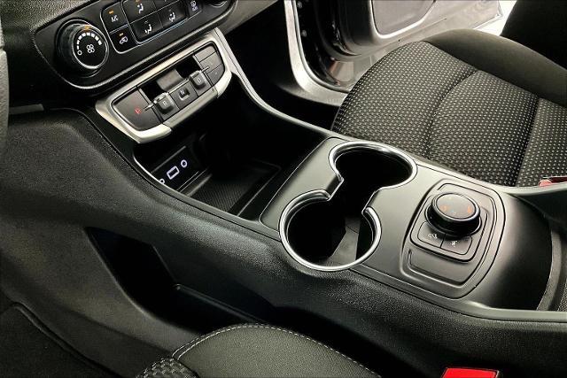 2024 GMC Terrain Vehicle Photo in Tulsa, OK 74129