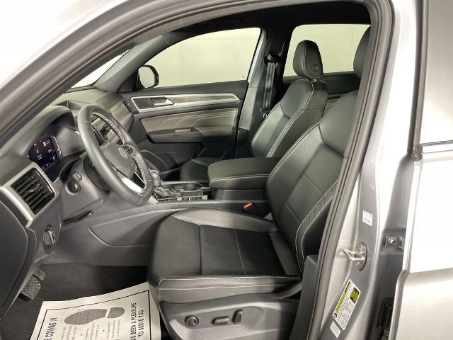2023 Volkswagen Atlas Cross Sport Vehicle Photo in GILBERT, AZ 85297-0402