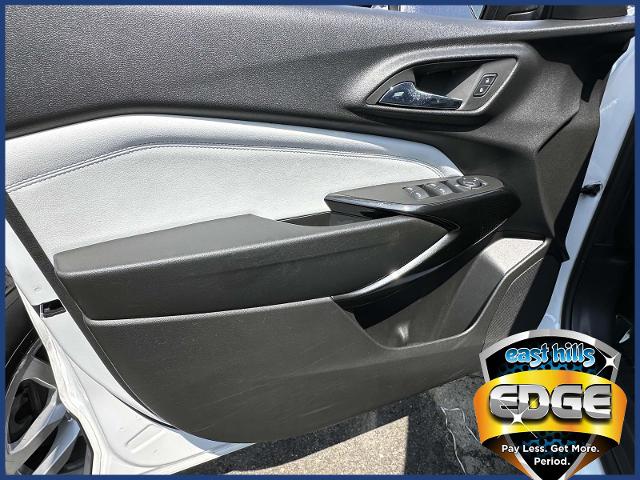 2024 Chevrolet Trax Vehicle Photo in Roslyn, NY 11576