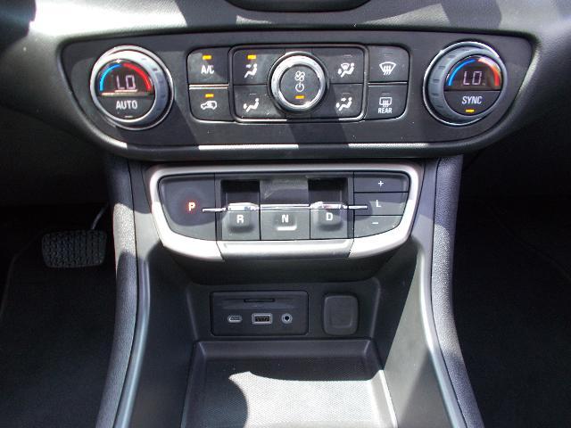 2022 GMC Terrain Vehicle Photo in LOWELL, MA 01852-4336