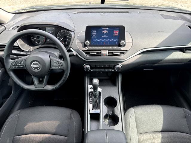 2025 Nissan Altima Vehicle Photo in Savannah, GA 31419