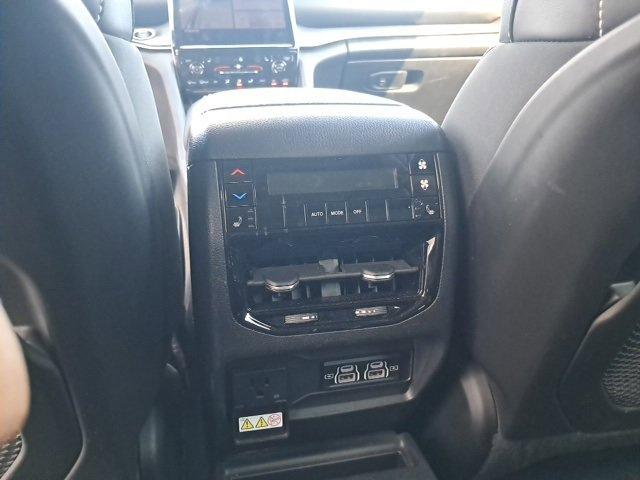 2021 Jeep Grand Cherokee L Vehicle Photo in Harrisburg, PA 17111-1033