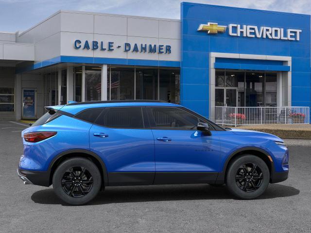 2025 Chevrolet Blazer Vehicle Photo in INDEPENDENCE, MO 64055-1314
