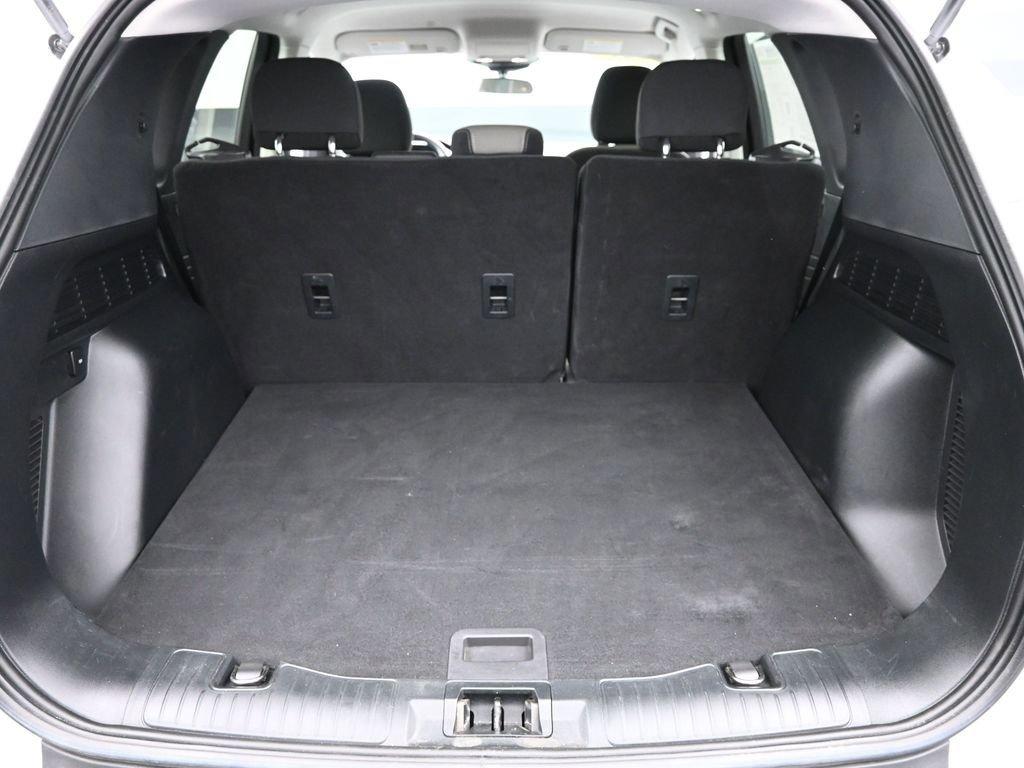 2021 Ford Escape Vehicle Photo in Marion, IA 52302