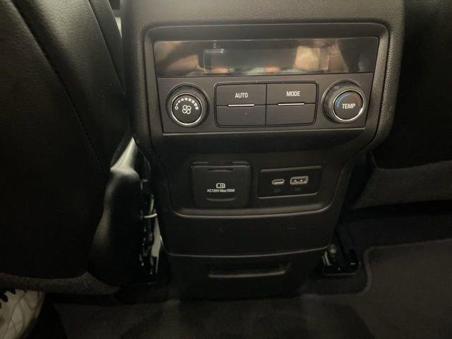 2023 GMC Acadia Vehicle Photo in PHOENIX, AZ 85014-3381