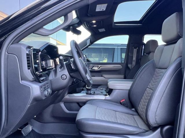 2024 Chevrolet Silverado 1500 Vehicle Photo in EFFINGHAM, IL 62401-2832