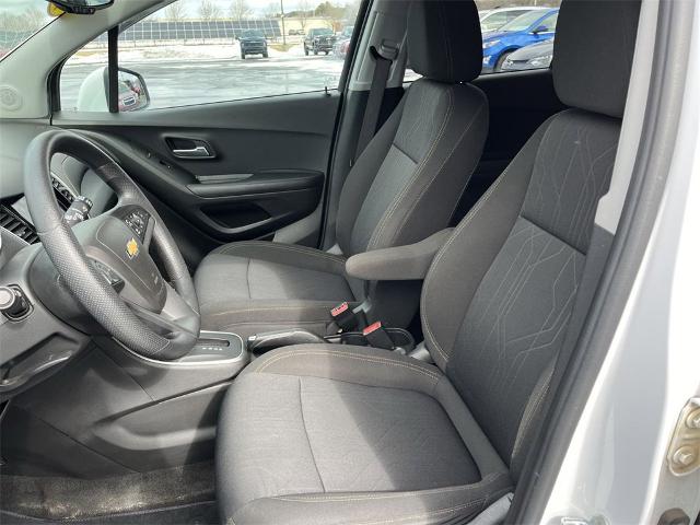 2020 Chevrolet Trax Vehicle Photo in TULLY, NY 13159-3159