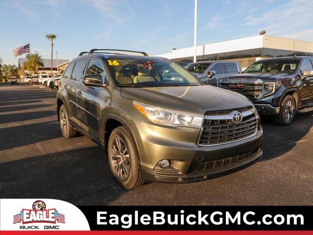 2016 Toyota Highlander Vehicle Photo in HOMOSASSA, FL 34448-1461
