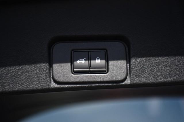2025 Nissan Rogue Vehicle Photo in Ballwin, MO 63011
