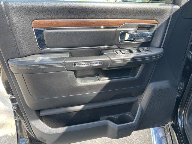 2015 Ram 1500 Vehicle Photo in MEDINA, OH 44256-9631